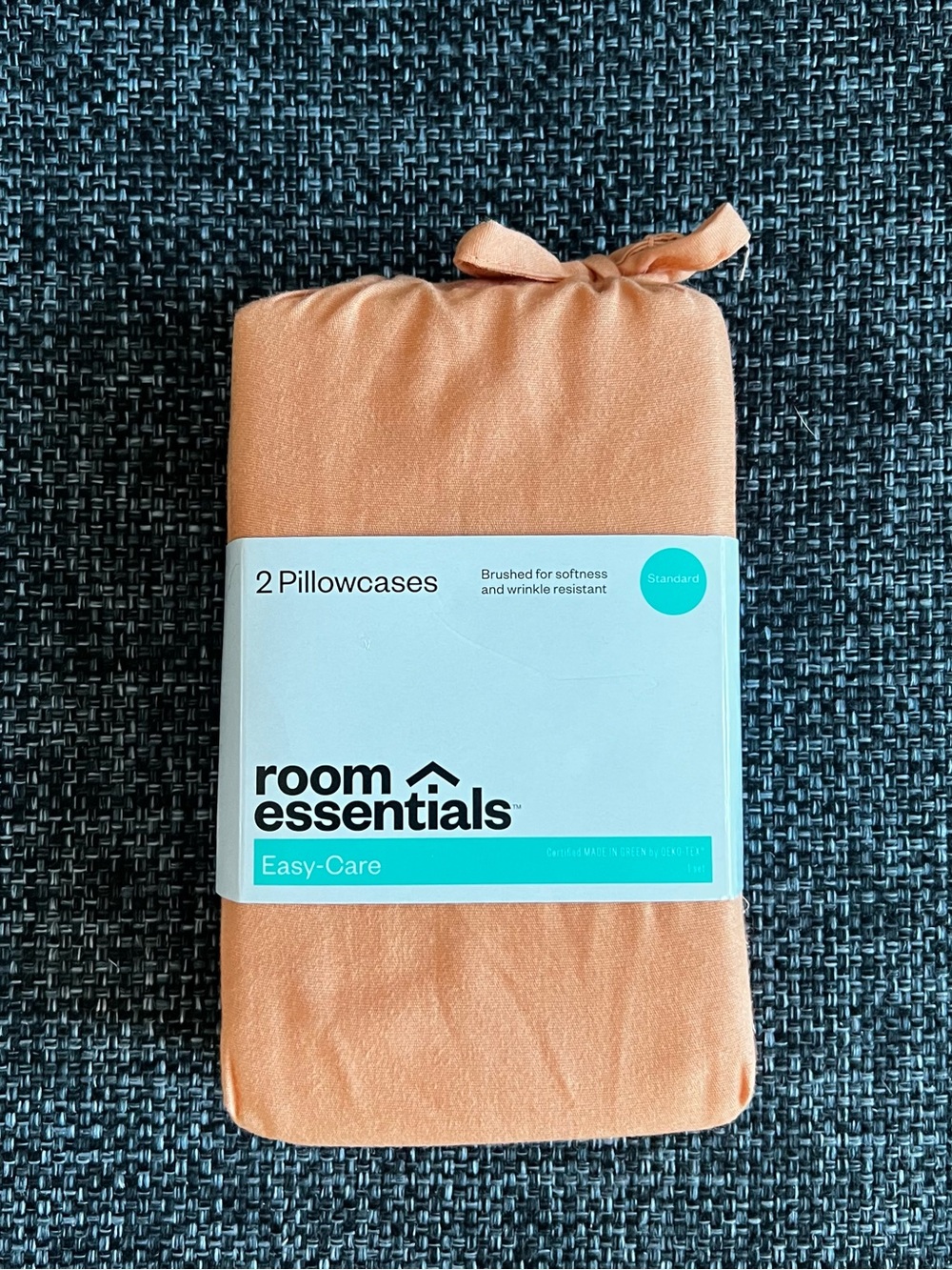 NWT Room Essentials Standard Pillowcases Pack of 2